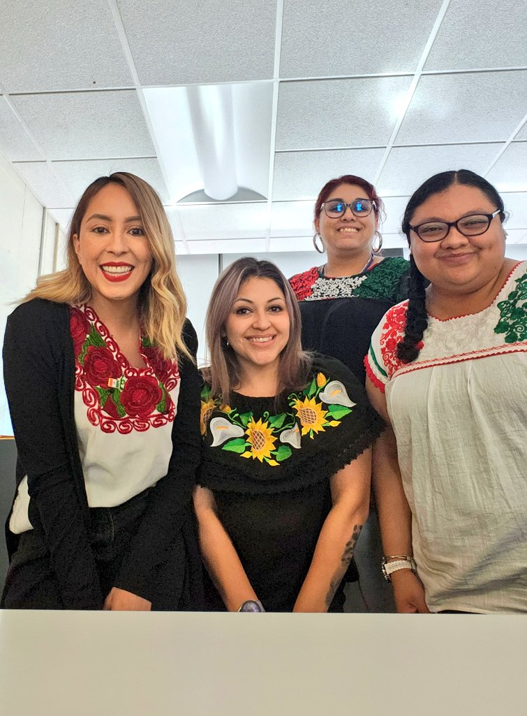 MrsJimenez03's tweet image. 💚Representando nuetra cultura mexicana.
💙 Representing our mexican culture.
🇲🇽#HispanicHeritageMonth #MexicanIndependenceDay #ArmyTrail @b_magana3 @AddisonSD4 🇲🇽