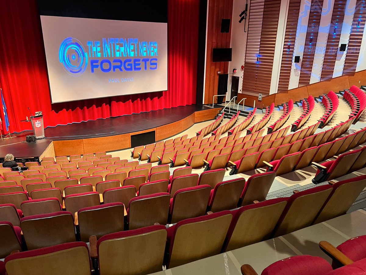 pauldavisSNS's tweet photo. The Calm before the #knowledgestorm
Webber Academy
#digitalsafety
#socialmedia
#privacy https://t.co/XXGYdzvqRl