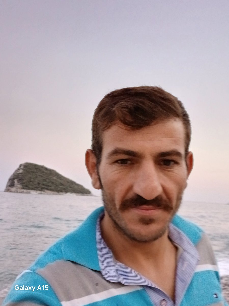 Antalya slm 31 yaşındayım bekarım dürüst güvenilir biriyim masörüm evinizde masaj yaptırmak istiyorsanız bir dm kadar yakınım iyi geceler