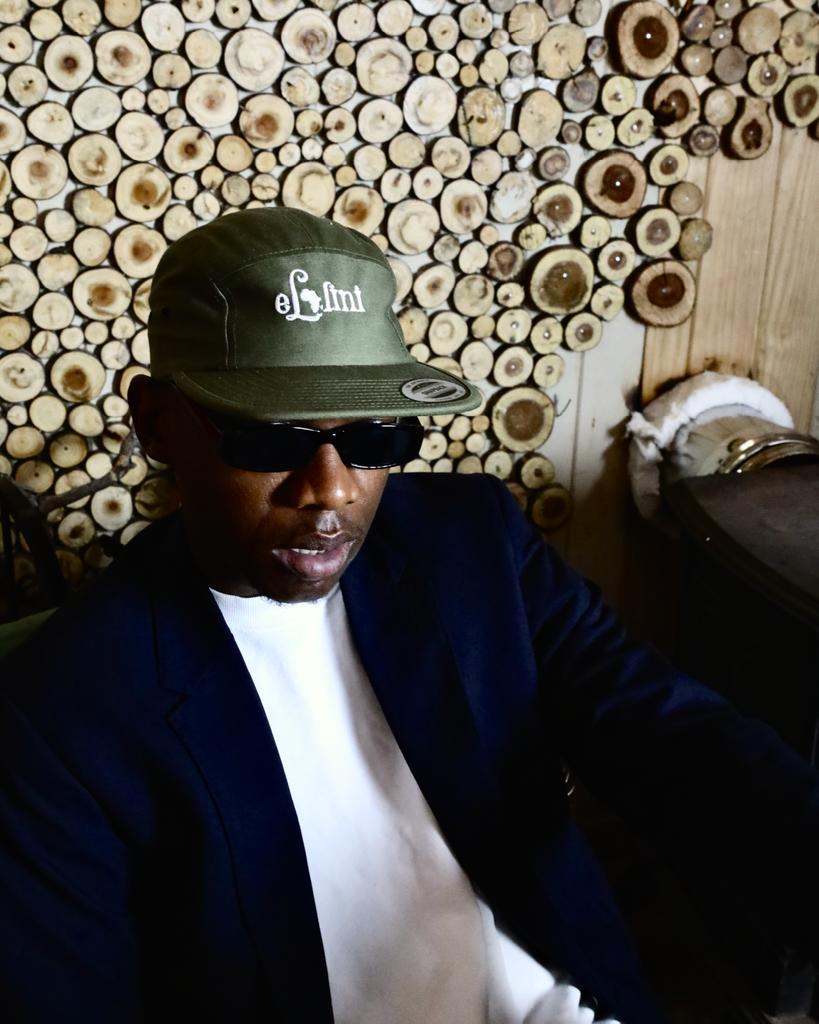 CodeKidThulz's tweet image. 