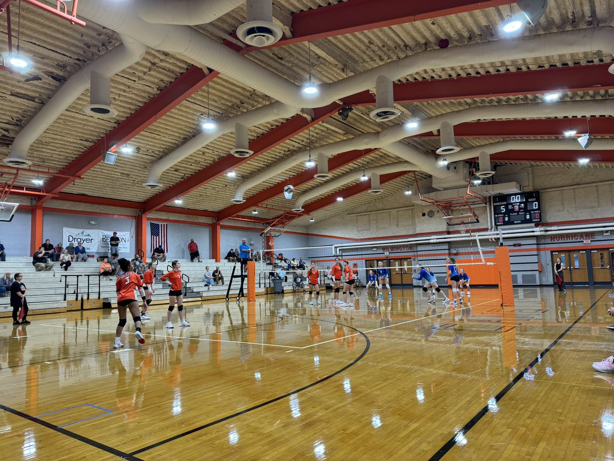 8th Grade Volleyball defeats Clinton Massie in the 3rd set 25-21.