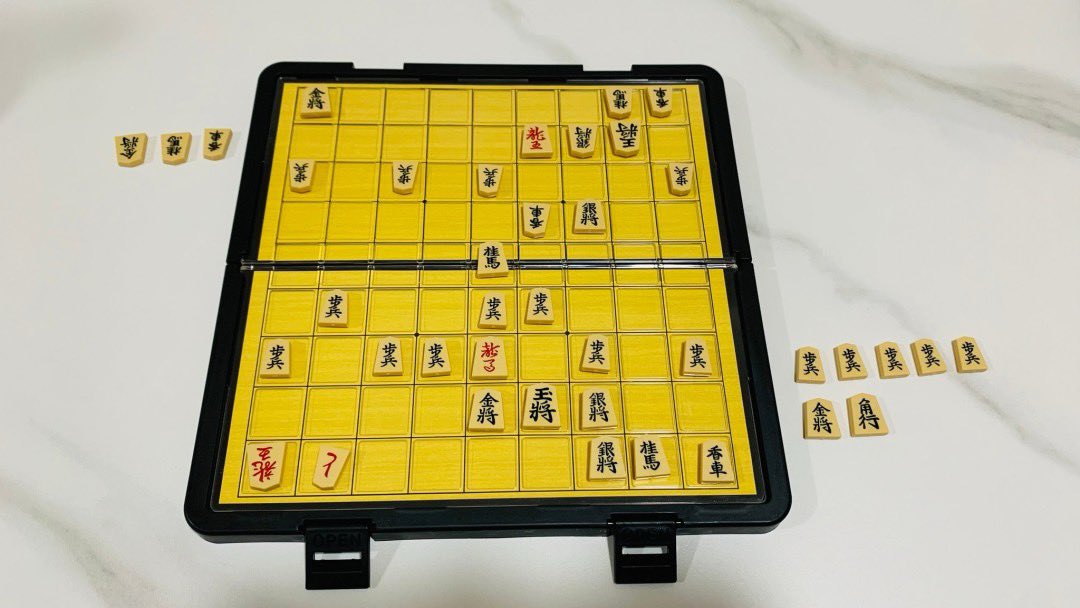 ES7123331851080's tweet photo. 最後の一手大事やわ〜！

#将棋好きと繋がりたい
#面白い将棋の打ち方
#将棋
#将棋沼
#対面対局好き
#shougi https://t.co/YVZopZGmY6