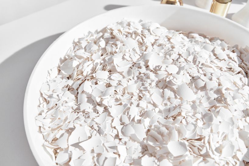 studio yellowdot bonds recycled eggshells and resin for ‘hatch’ pendant light at <a href="/MaisonObjet/">MAISON&OBJET</a> designboom.com/design/studio-…