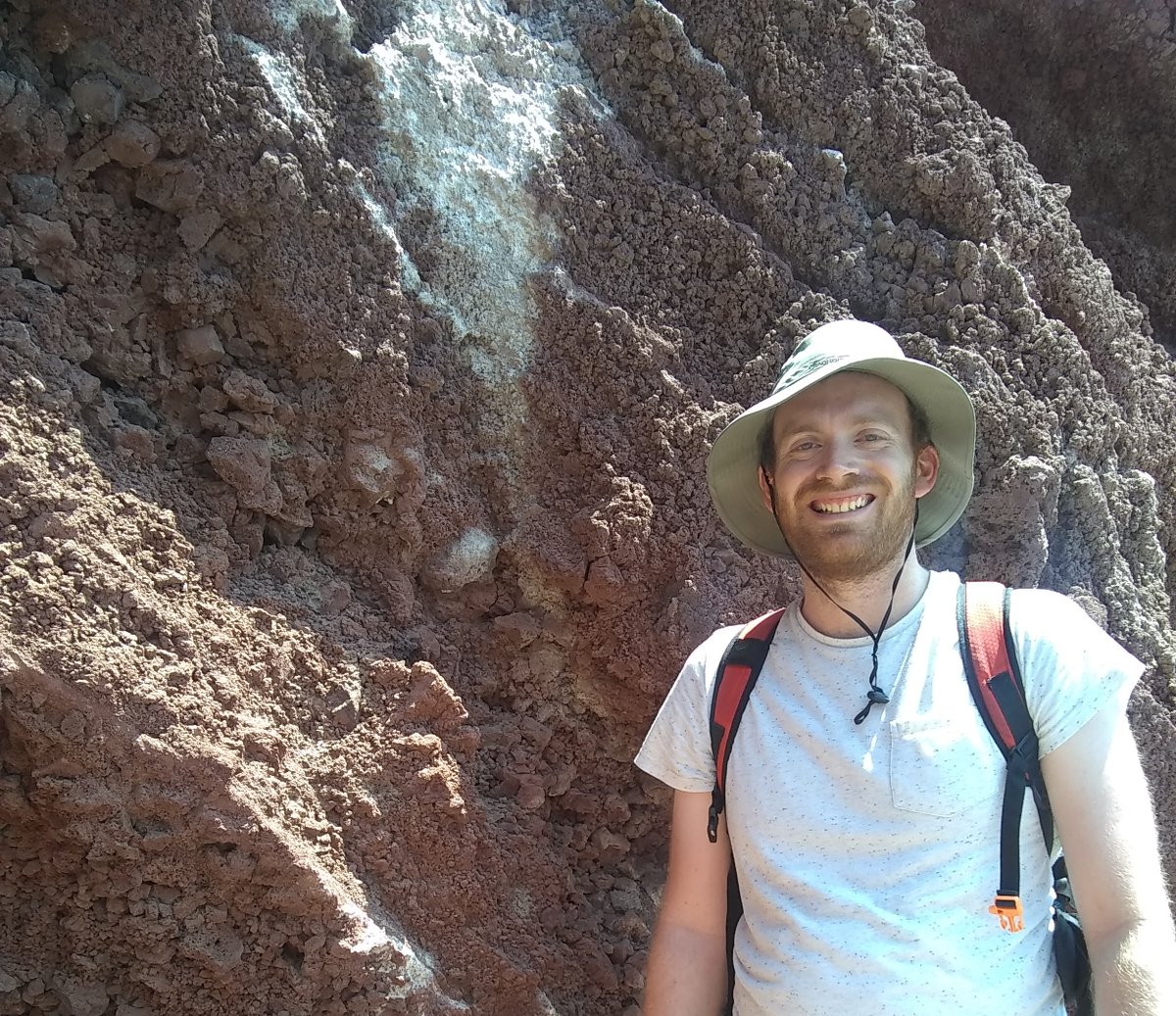 🌋 We're developing next-generation ash forecasts for volcanic eruptions thanks to the <a href="/MBIEsci/">MBIE Science</a> Endeavour Smart Ideas fund.