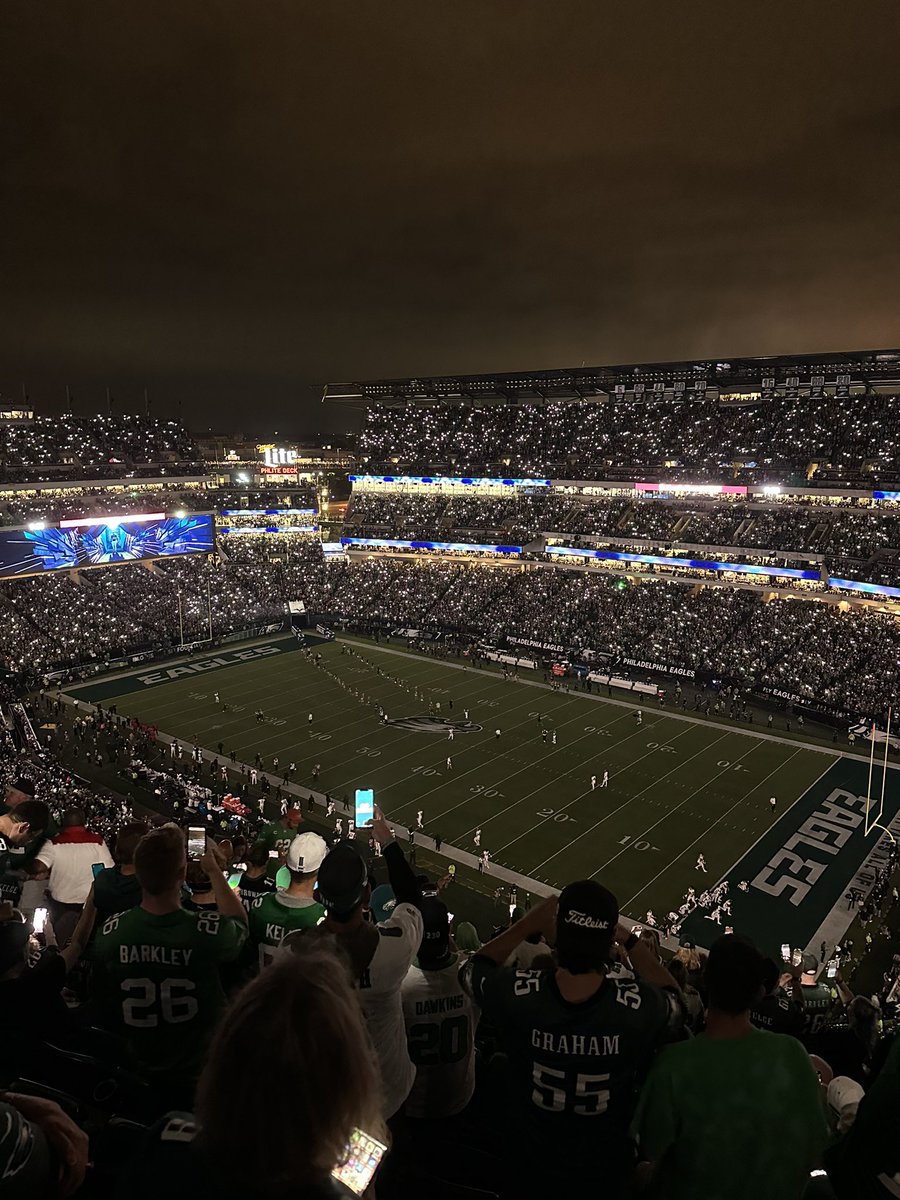 MoneyLineGo's tweet image. WHO YOU GOT?

📺: #ATLvsPHI on ESPN
📱: Stream on #NFLPlus  and ESPN+