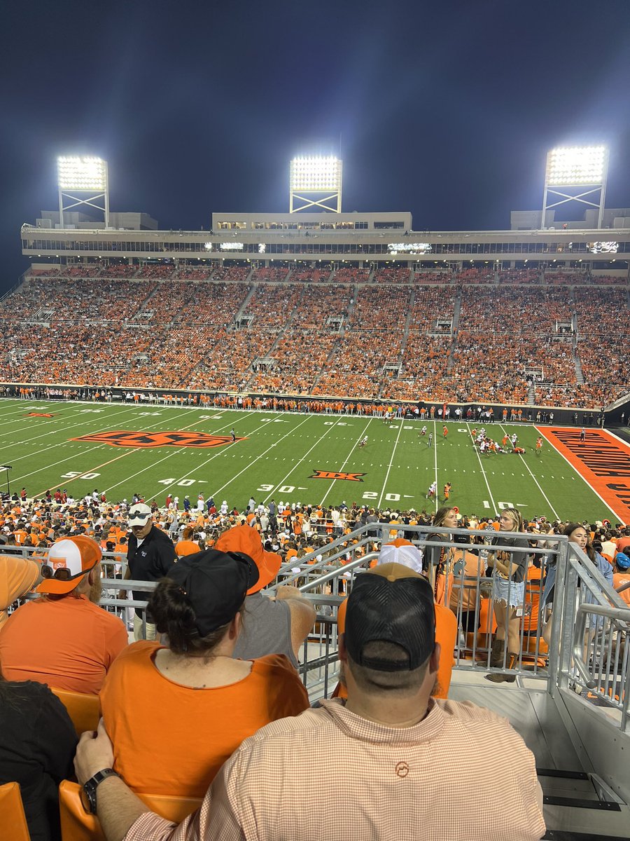 KBarcus's tweet image. Selling two tickets to OSU VS Utah game! Section 233 row 4! I’m selling these two for $225.00 per ticket without all the extra fees. Third and fourth seats off the aisle with chair backs, and close proximity to ramps to get to concessions and restrooms!