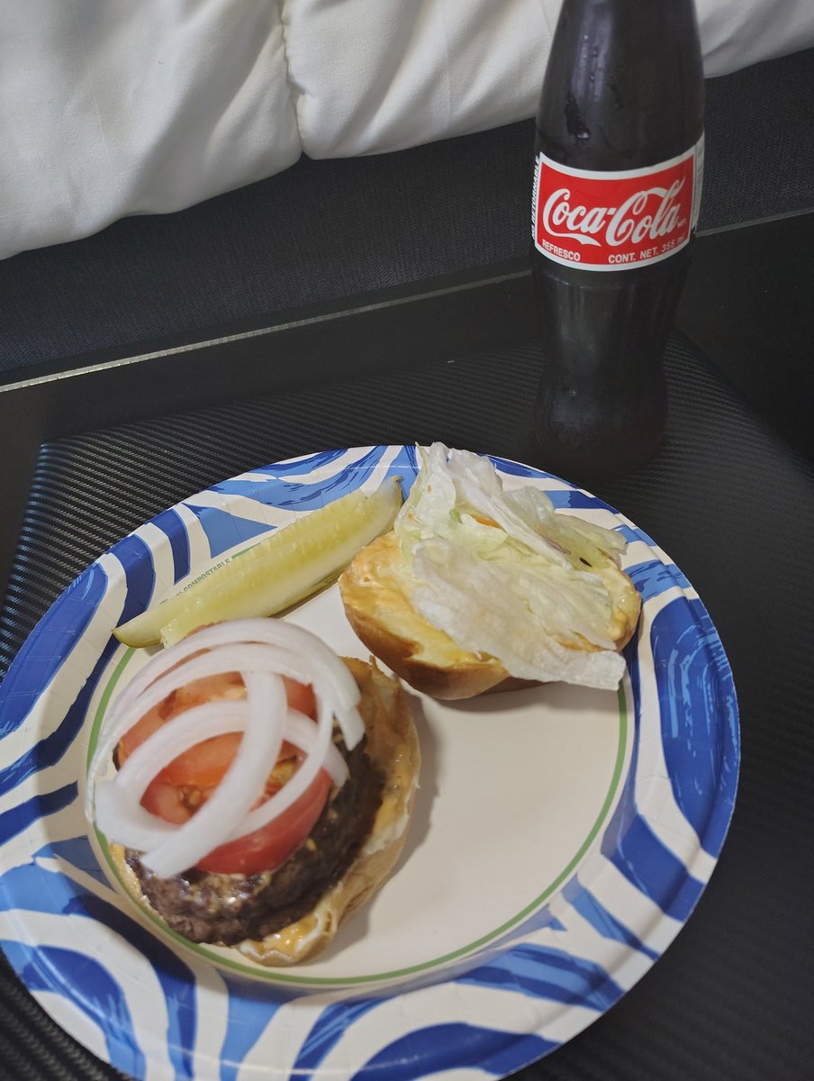 𝐌𝐚𝐫𝟏𝐧𝐨𝟏𝟐 tweet media