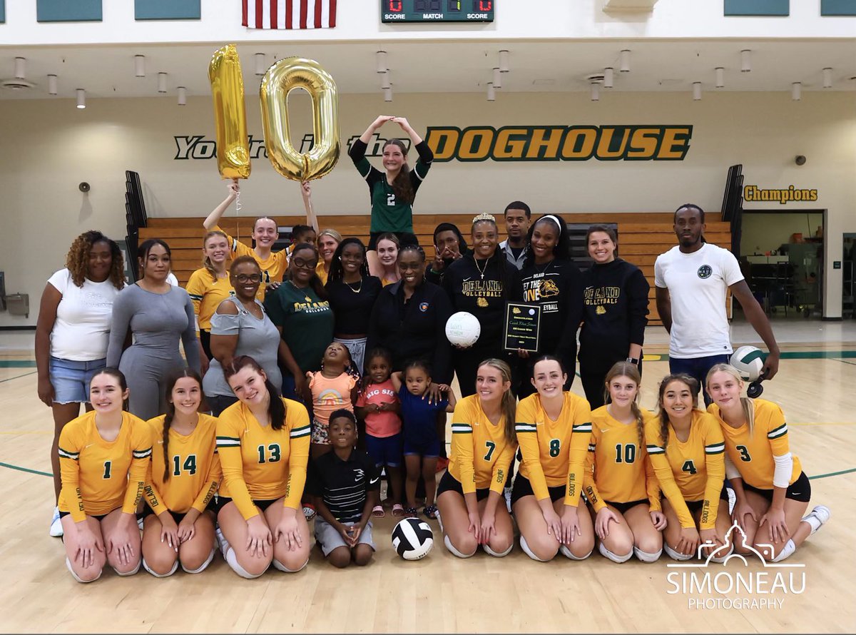 ATTENTION BULLDOGS!! Congratulations to Coach Rhea Simon on her 100th career win. Under Coach Simon’s leadership the bulldogs have averaged 18 wins a year, won 4 straight district championships and are competing for an unprecedented fifth straight district championship.