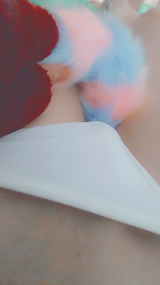 ellebelle 18+ (@ellebelle301) on Twitter photo 