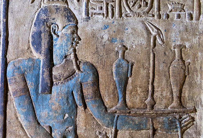 Universität Würzburg #UniWürzburg (@uni_wue) on Twitter photo #Egyptology: Together with the Egyptian Ministry of Tourism and Antiquities a team of <a href="/Uni_WUE/">Universität Würzburg #UniWürzburg</a> has discovered traces of gold leaf, remnants of the colourful paintings and ancient graffiti in the temple of #Edfu.
➡️uni-wuerzburg.de/en/news-and-ev… #Egyptology: Together with the Egyptian Ministry of Tourism and Antiquities a team of <a href="/Uni_WUE/">Universität Würzburg #UniWürzburg</a> has discovered traces of gold leaf, remnants of the colourful paintings and ancient graffiti in the temple of #Edfu.
➡️uni-wuerzburg.de/en/news-and-ev…