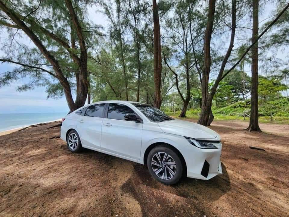 bow_benjawan's tweet photo. เบาะหนังแดงสดใส 
News yaris ativ #รถเช่า  #Carrental https://t.co/dVAfCrV9ht