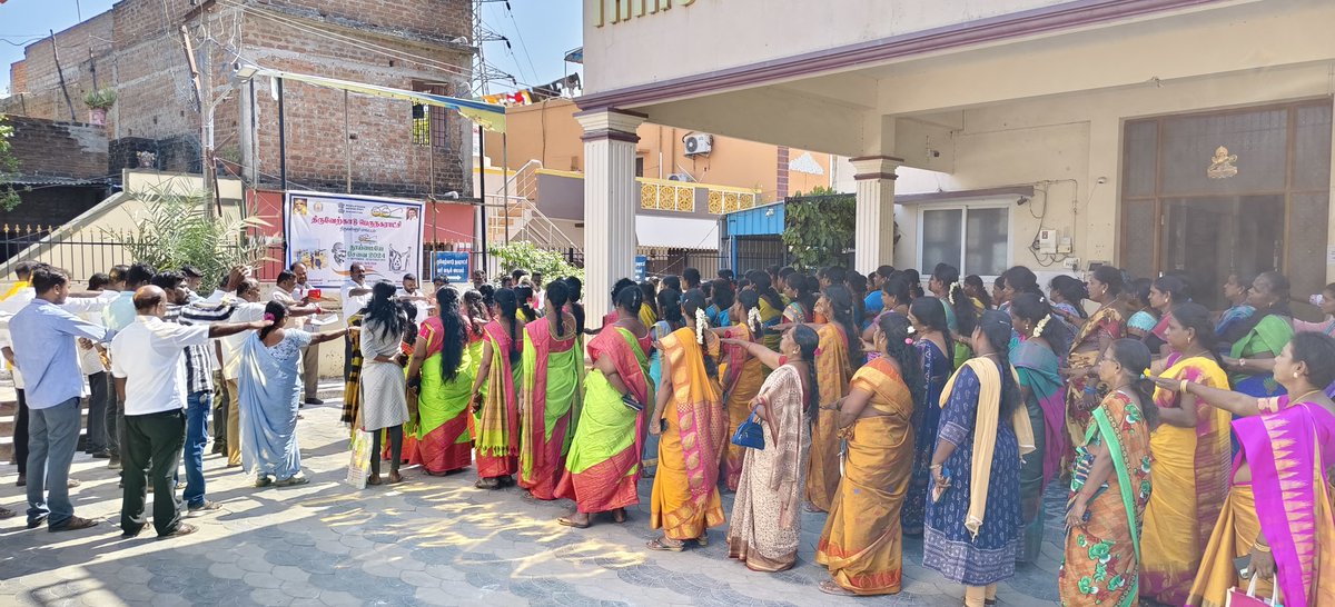 commr thiruverkadu (@thiruverkadusbm) on Twitter photo #SwachhataHiSeva2024 #Swachhatameinjanbaagidhari #Safaimitrasurakshashivirs #Swachhatalakshitekayi #Humanchain #Pledge #SourceSegregationawareness
<a href="/SwachhBharatGov/">Swachh Bharat Urban</a> <a href="/MawsTamilNadu/">Municipal Department Government of Tamil Nadu</a> <a href="/RoopaMishra77/">Roopa Mishra</a> @SwachhSurvekshan2024 <a href="/MoHUA_India/">Ministry of Housing and Urban Affairs</a> Thiruverkadu Municipality SWachhata hi seva Pledge #SwachhataHiSeva2024 #Swachhatameinjanbaagidhari #Safaimitrasurakshashivirs #Swachhatalakshitekayi #Humanchain #Pledge #SourceSegregationawareness
<a href="/SwachhBharatGov/">Swachh Bharat Urban</a> <a href="/MawsTamilNadu/">Municipal Department Government of Tamil Nadu</a> <a href="/RoopaMishra77/">Roopa Mishra</a> @SwachhSurvekshan2024 <a href="/MoHUA_India/">Ministry of Housing and Urban Affairs</a> Thiruverkadu Municipality SWachhata hi seva Pledge