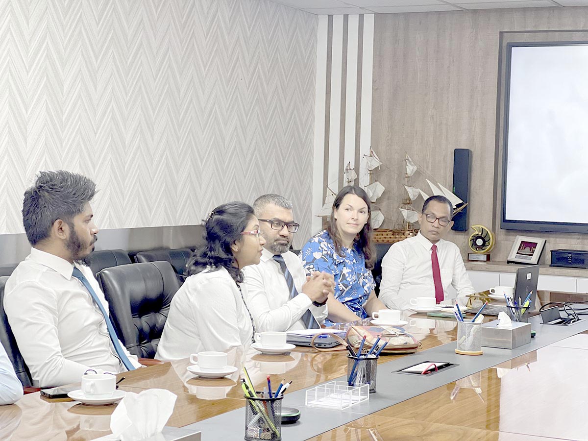 DMADDmv's tweet photo. The @WorldBank commenced the support and implementation mission for the @dmaddmv scheduled for this September. In the kickoff meeting with @MoFmv , the team briefed with mission goals and schedules with stakeholders @MoEnvmv,  @dnrmaldives , @ncitmv and #CAM. #DigitalMaldives https://t.co/8SP3FMXGKK