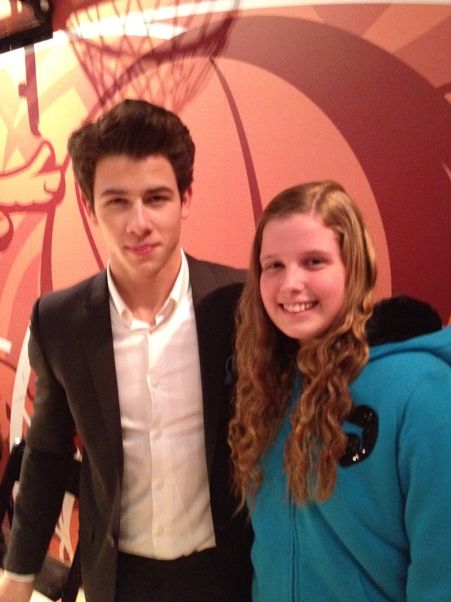 Lauren :) tweet media