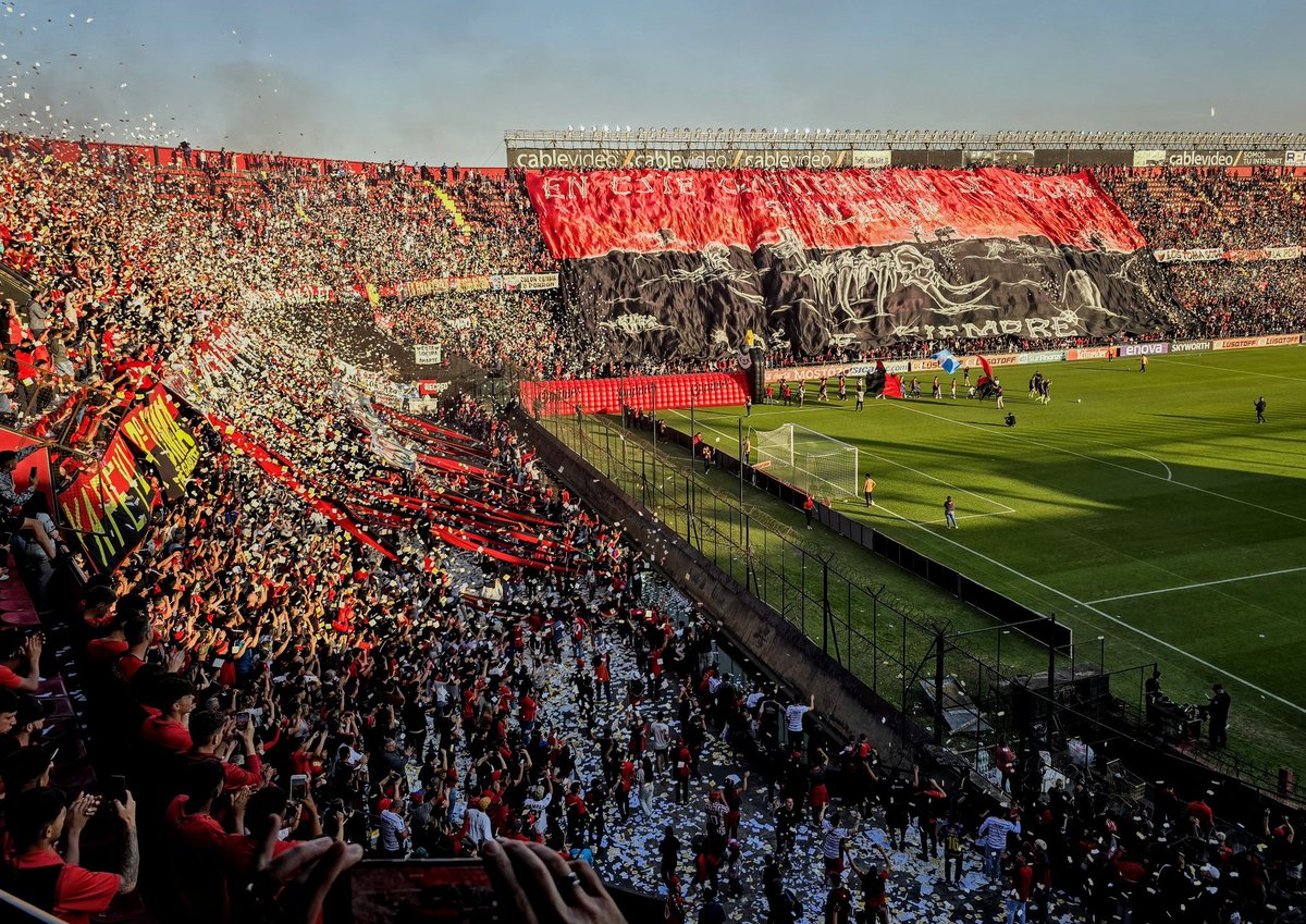 AguCaliani's tweet photo. Colon Querido. https://t.co/p4mSn0uUT4