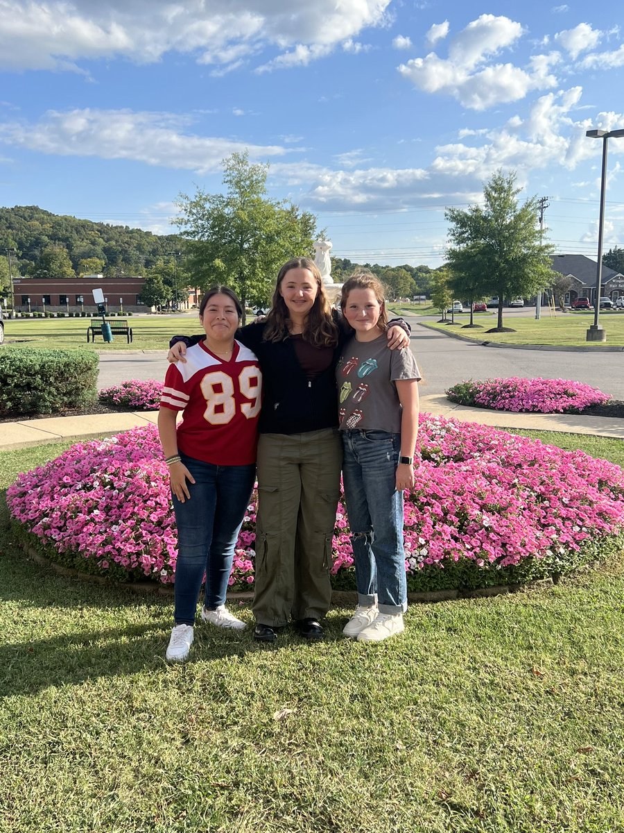 smithmanSMS's tweet photo. #PantherPride #smyrnamiddle https://t.co/S0PwFRmkRC