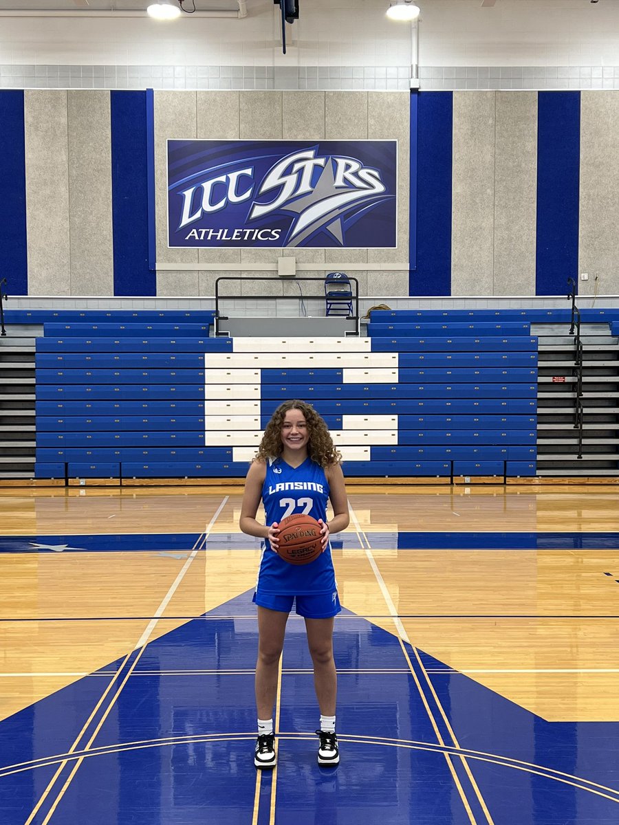 Had a great time touring the LCC Campus last week. Thank you <a href="/coachhudsonlcc/">Megan Hudson</a> for having me and allowing me to practice with you guys!! Had an amazing time. <a href="/LCCstarsWBB/">Lansing Community College Women’s Basketball</a> <a href="/HowellHoops/">Howell Womens' Basketball</a>