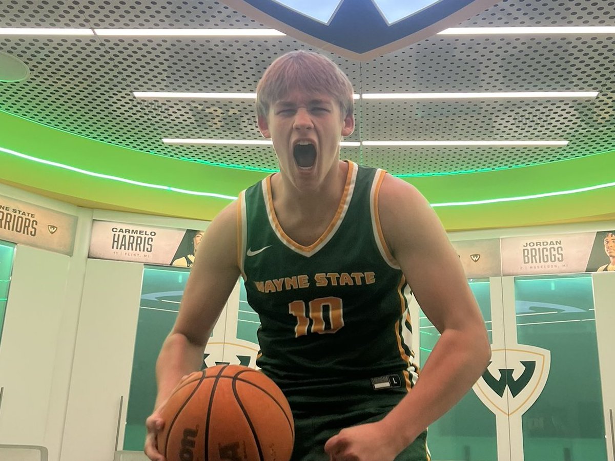 Recruitment Heating Up For Jamison Beesley

The senior guard recently picked up a pair of division two offers

🔗ny2lasports.com/recruitment-he…