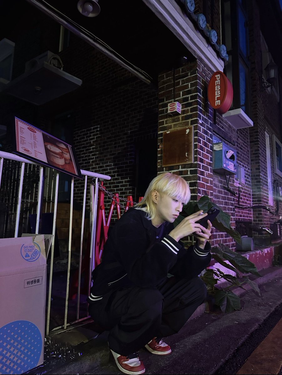 루 프 tweet media