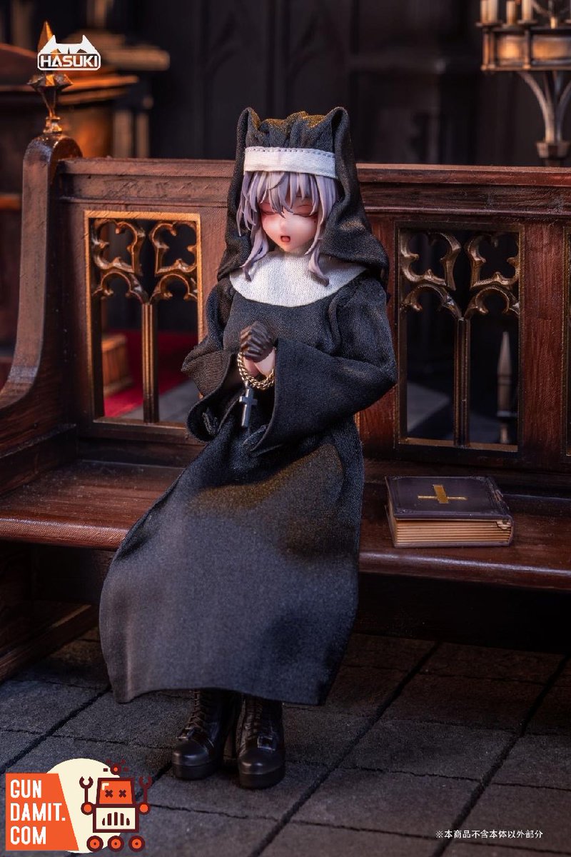 GundamitStore's tweet photo. [Pre-Order] HASUKI 1/12 Nun Uniform Mecha Girl Clothing Bag
Material: Fabric
Scale: 1/12
$19.99 Free Shipping
--------
👇links👇 
https://t.co/C1GHHoBkOR

＃HASUKICS018 ＃HASUKI ＃CS018 ＃NunUniformB 
＃actionfigure ＃modelkit ＃Gundamit ＃GD https://t.co/0kK2Kfypik
