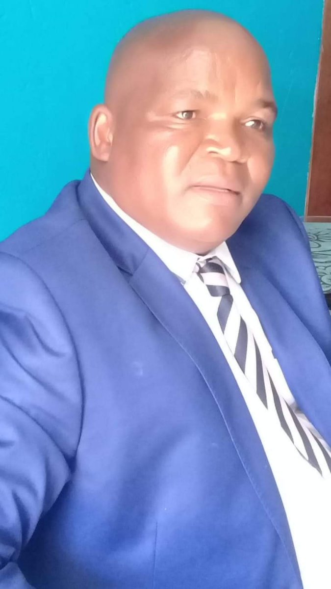 #DevineClock3to5am!!
A re boleleng temo le Mr Mmakau Mafape go tšwa Makhuduthsmaga Riverside!!
Naa dinoka di bohlokwa kae jwang?