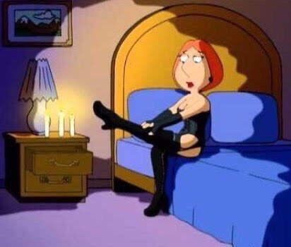 yo leyendo la carta         AAAA PERO LA 
de hoseok                           FOTOOOOOO🫦🫦
