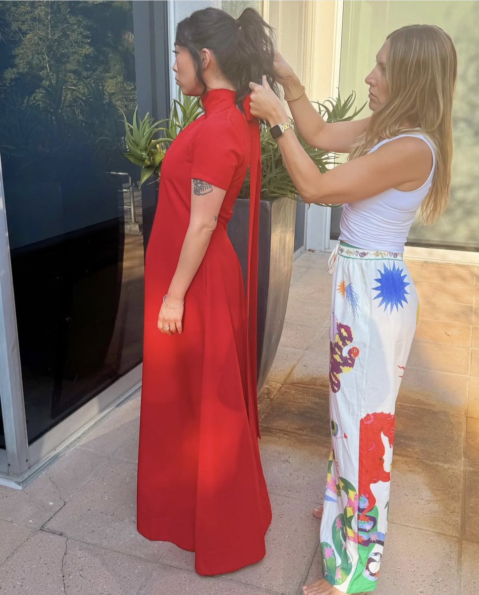 노라 너무너무 예쁘고 펴진 느낌인데 뭔가 운동한건가...? 모지 암튼 좋다