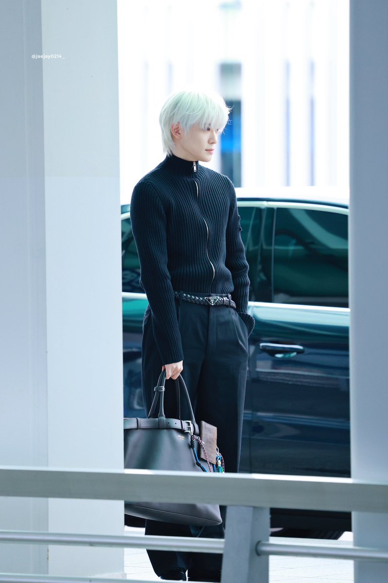 febubery's tweet image. ทุกคนเงียบ