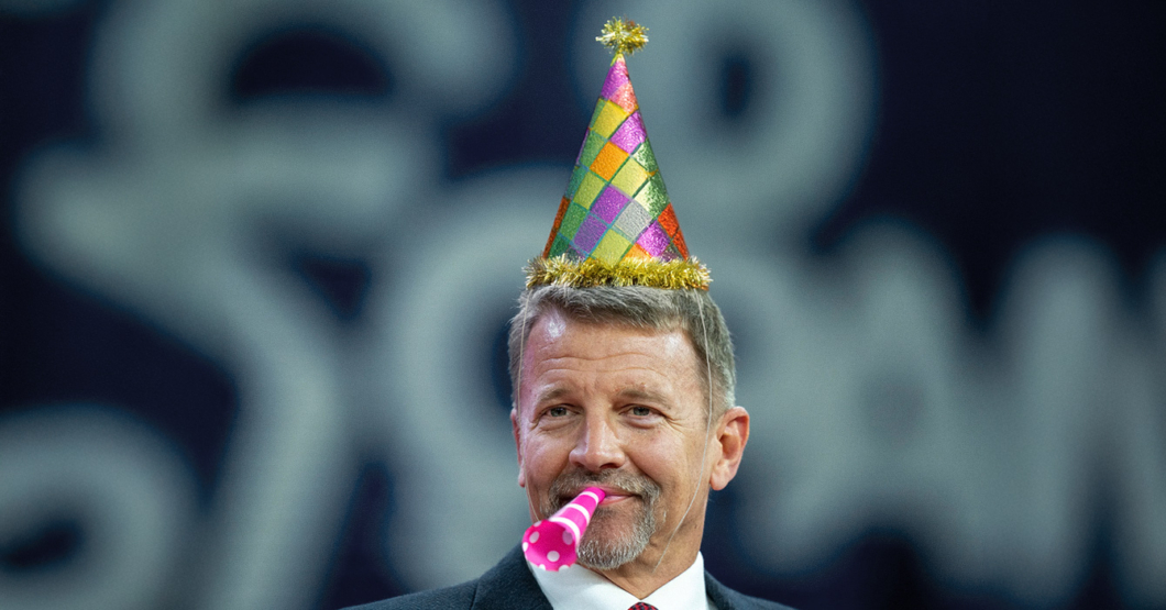 CojedesDigital's tweet photo. Erik Prince adelanta Día de los Inocentes https://t.co/hU7peAESp2 https://t.co/YuMj5kCbpp