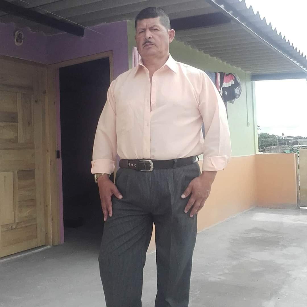 Hay videos  de este madurito