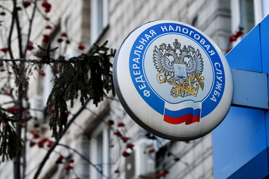ФНС начала рассылку налоговых уведомлений на вклады. Кто и сколько должен платить?