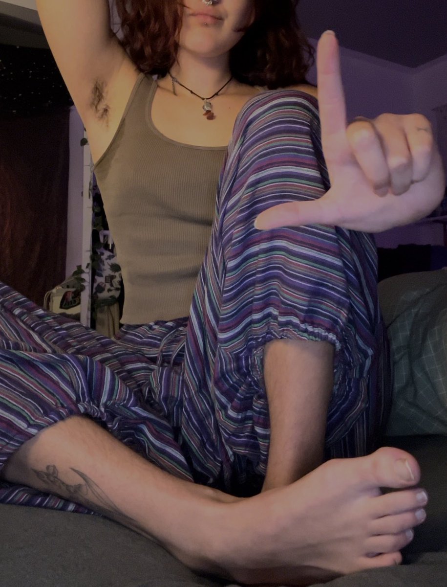 wo sind meine schlaflosen looser oder ist vielleicht wer schon wieder wach? egal was von den beiden ich will, dass du mir schreibst, mich unterhältst und dafür gut zahlst :)

findom • femdom • herrin • geldherrin • zahlsklave • zahlsau • paypig