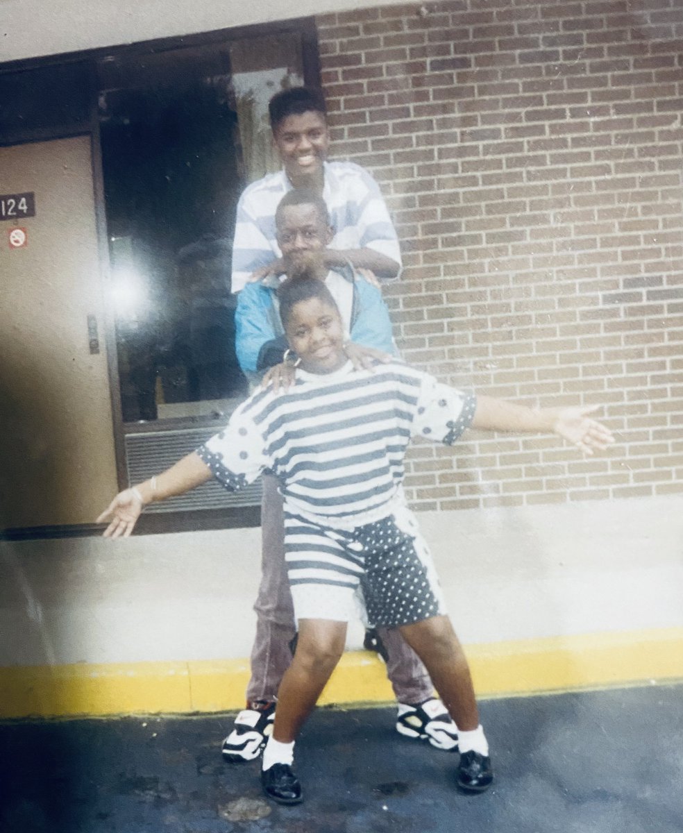 ObieOneBA's tweet image. In 1993 I saved all my Christmas money just to buy my own shoes for the first time. @DeionSanders thanks for making impacts on my life then and now. My lil man and I will have to get a matching pair while I share the story with him.💯
 #deionsanders #neondeion #diamondturf #nike