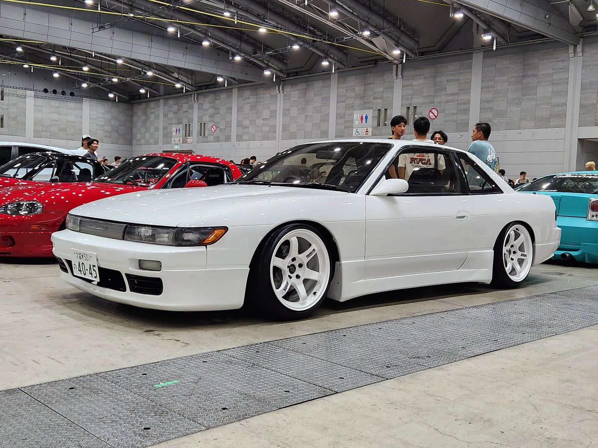 passho_7010's tweet image. つばささんのS13白ホイール×白ボディーがとても良い!ボディーの白がホイールの色に近いのが最高です✨

あと外装だけでなく内装の状態が良すぎて感動してました😤

#ccc