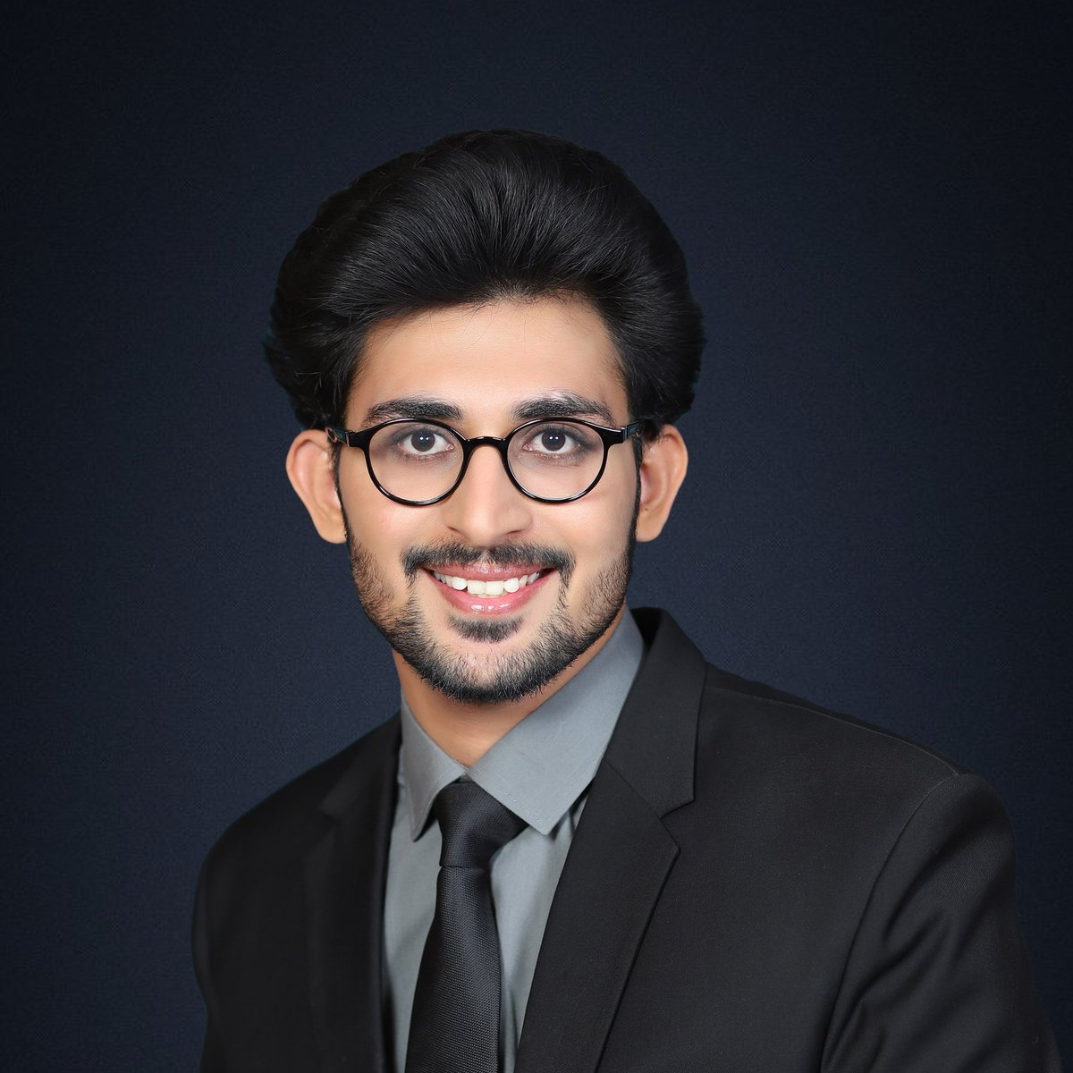 Umar Munir (@umarmunir97) on Twitter photo Hi #MedTwitter ,
I am Umar, an IMG from Pakistan ๐ต๐ฐ
I am applying for #InternalMedicine residency #Match2025.
Excited to connect with fellow applicants, mentors and programs.
<a href="/TheNRMP/">NRMPยฎ</a> <a href="/ECFMG_IMG/">ECFMG for IMGs</a> <a href="/Inside_TheMatch/">Inside The Match</a> Hi #MedTwitter ,
I am Umar, an IMG from Pakistan ๐ต๐ฐ
I am applying for #InternalMedicine residency #Match2025.
Excited to connect with fellow applicants, mentors and programs.
<a href="/TheNRMP/">NRMPยฎ</a> <a href="/ECFMG_IMG/">ECFMG for IMGs</a> <a href="/Inside_TheMatch/">Inside The Match</a>