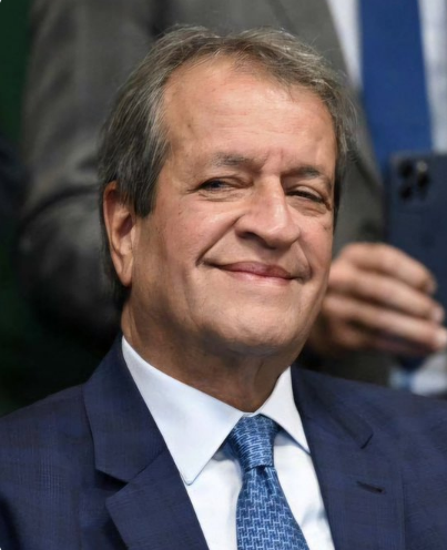 Eu não consigo confiar neste homi! 
E Você ?