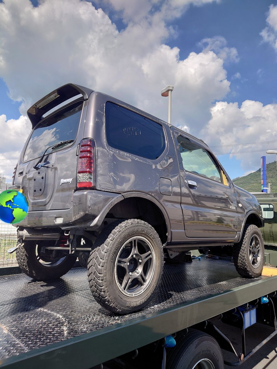 globetire's tweet photo. 売ります。価格はDMでお願いします。
25年、クロスアドベンチャー、AT、距離8.2万キロ、車検令和8年3月。
3インチリフトアップ、前後バンパーなどなど
ナビ、ETC付
左前あたって右に横転。チェックランプ、エアバッグ展開なし https://t.co/vfJC1sjHdk