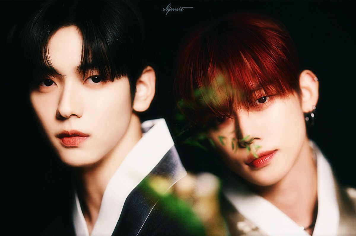 sbjunit's tweet image. Our full moon 🌕 #숩준