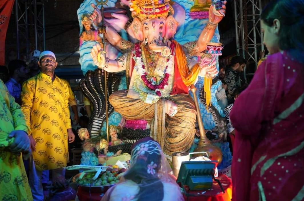 vedyodha1's tweet image. सोनीपत विधानसभा क्षेत्र के फैज़ बाजार आयोजित श्री गणपति महोत्सव में बहन समीक्षा पंवार जी ने सम्मिलित होकर अपनी सहभागिता दी। श्री गणपति बप्पा से समस्त सोनीपत वासियों के सुख-समृद्धि की 

#surenderpanwar