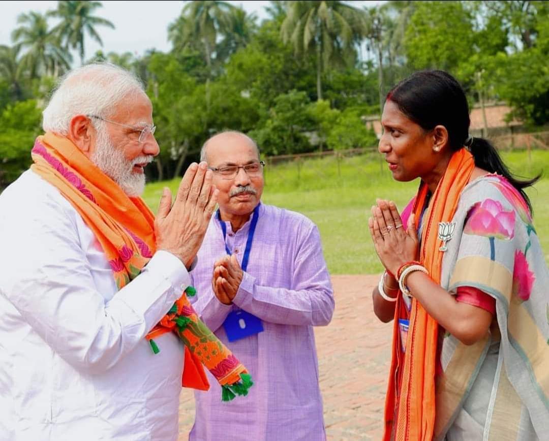 SOMAPYNE1's tweet photo. Happy Birthday to our beloved Prime Minister, @narendramodi ji🙏💐Your leadership has instilled hope and confidence in the hearts of millions. May your vision for India continue to flourish. 
I pray to God for your good health and long life.
#HappyBirthdayModiji 
#OurPMOurPride https://t.co/bt1qdHcyGT