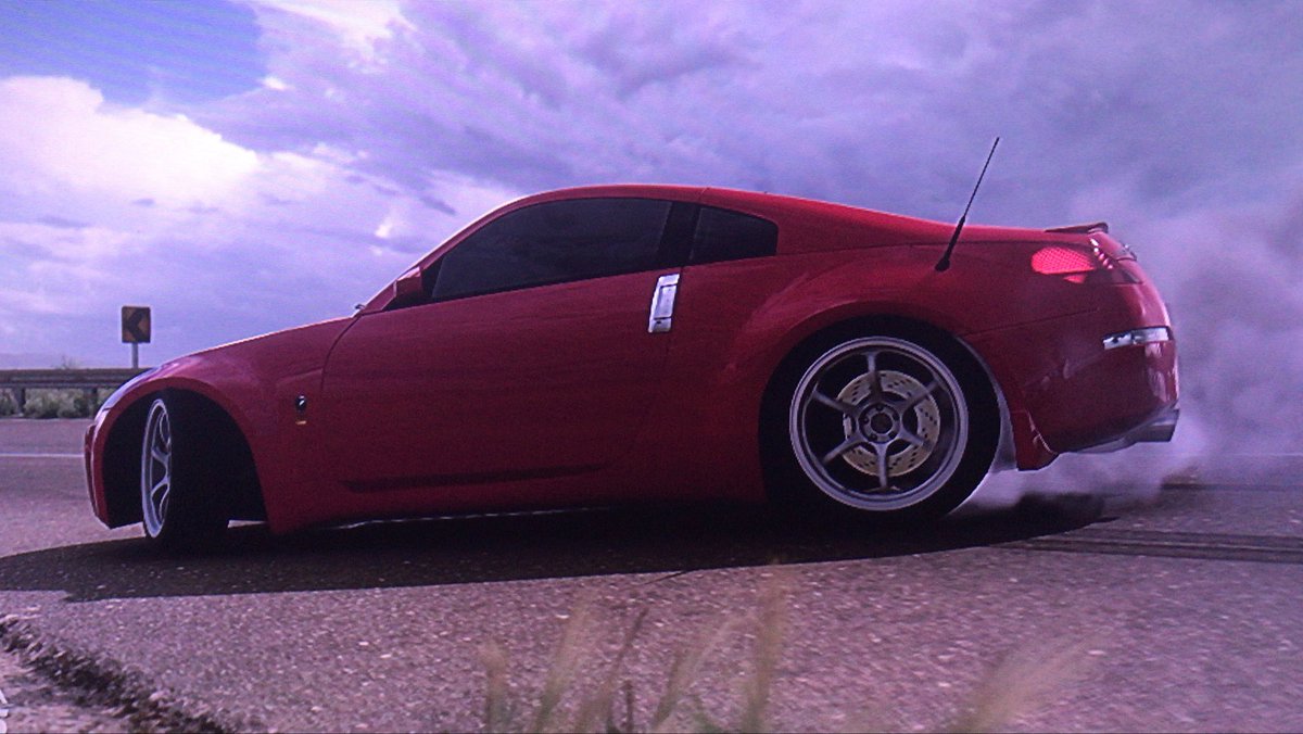 KingWolfRich1's tweet photo. Nissan 350z Little Bit Drift and VQ35R #ForzaHorizon5 #Nissan350z #JDMs #Coupe #VQ35R #VQPower #Driftcar #Nissan https://t.co/b1cIShIjlb