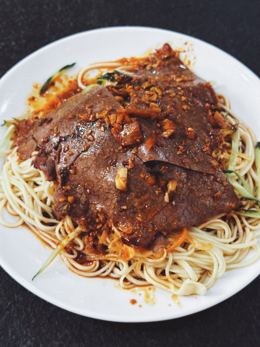 敦煌 DAY VI

第六天
所有人肉眼可見變肥
模特長胖算不算工傷

@qinweiyingjie 
@shenyuan_Abyss 
@haiyangself1 https://t.co/NpgI7sfkEk
