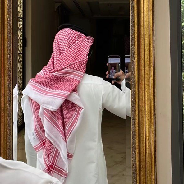 b_82t's tweet photo. #صورة_ملف_شخصي_جديدة https://t.co/hYV50TCwel