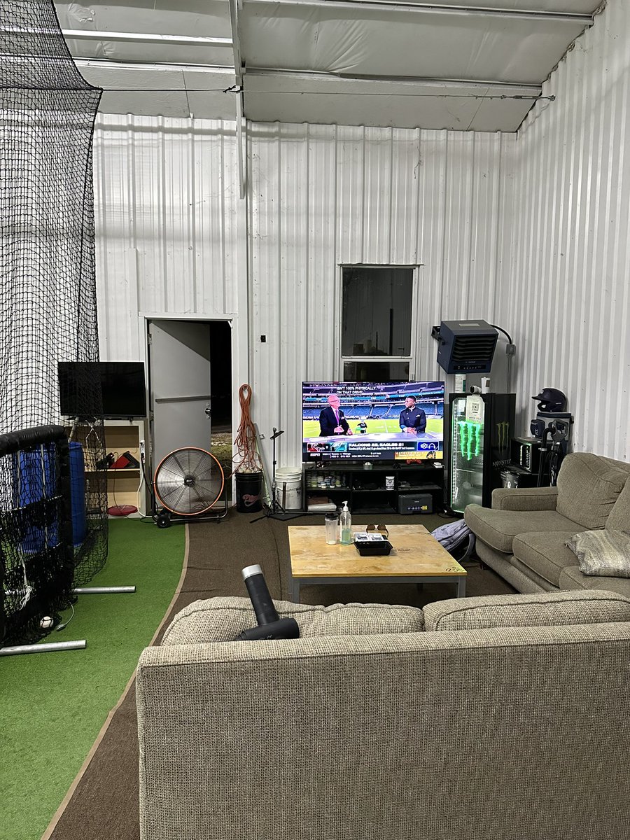 No one DEVELOPS like we do. 

High end equipment. 

28k in technology. 

Data driven training. 

Proven track record. 

The most fun you’ll ever have training. 

GUARANTEED.