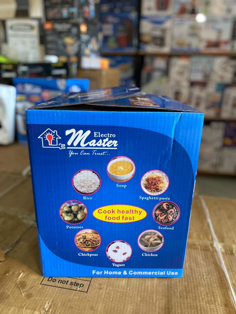 DombeloShopping's tweet photo. Cook faster, eat better! 🍲 The Electro Master 7L Pressure Cooker packs 1800W of power, letting you prepare delicious meals in no time.
Perfect for busy kitchens! Shop now at https://t.co/zmHaKIiW0A or Visit us at Musisi Complex in Kampala Uganda.
#ElectroMaster #QuickMeals #KitchenEssentials