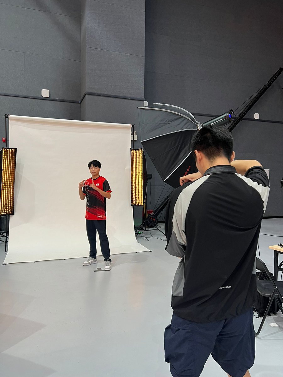 StalwartEsports's tweet photo. Behind The Scenes 📸 #CDSI
📍 Chengdu, China 🇨🇳
.
.
#WeAreStalwart #CODM #CDSI https://t.co/6hAXHcXsDu