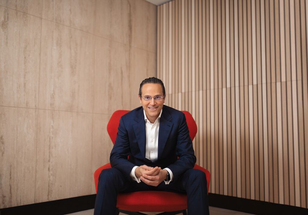 "Bold policies and investments are needed to achieve #climateneutrality &amp; boost #economicgrowth" writes Wael Sawan, CEO of Shell plc in his op-ed for <a href="/Euractiv/">Euractiv</a>. 

Three areas need to be at the core of policy action:
✅expanding electrification
✅creating business case for