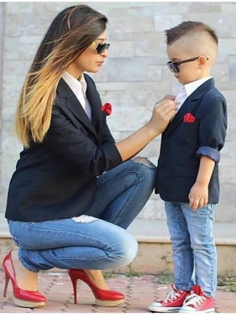 Mungkin wanita tidak begitu mengerti bagaimana suaminya..
Tapi percayalah wanita sangat mengerti bagaimana anak laki2nya