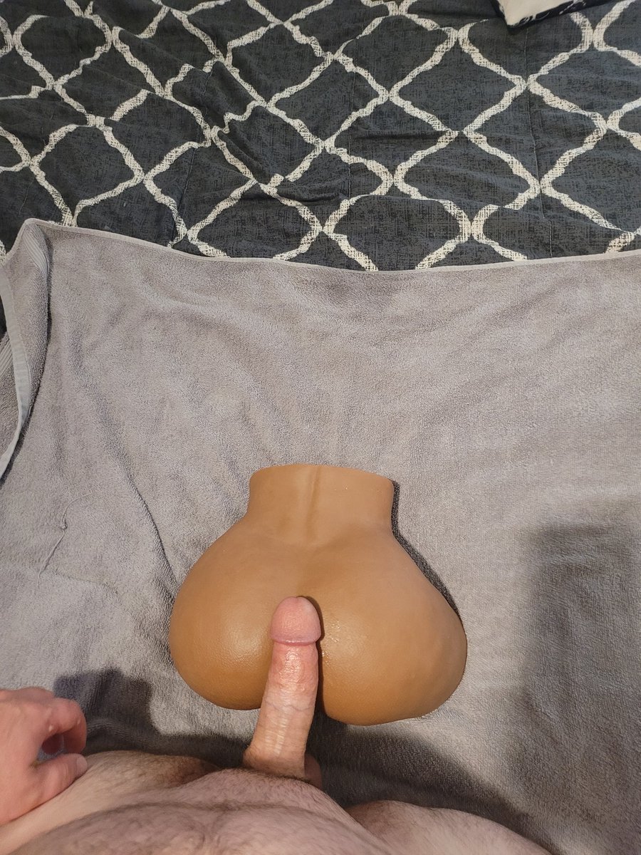 DaddyDevinxx's tweet photo. See me fuck this harrdd 🤤https://t.co/e90Pa9GoZx https://t.co/C1wukIWmDl