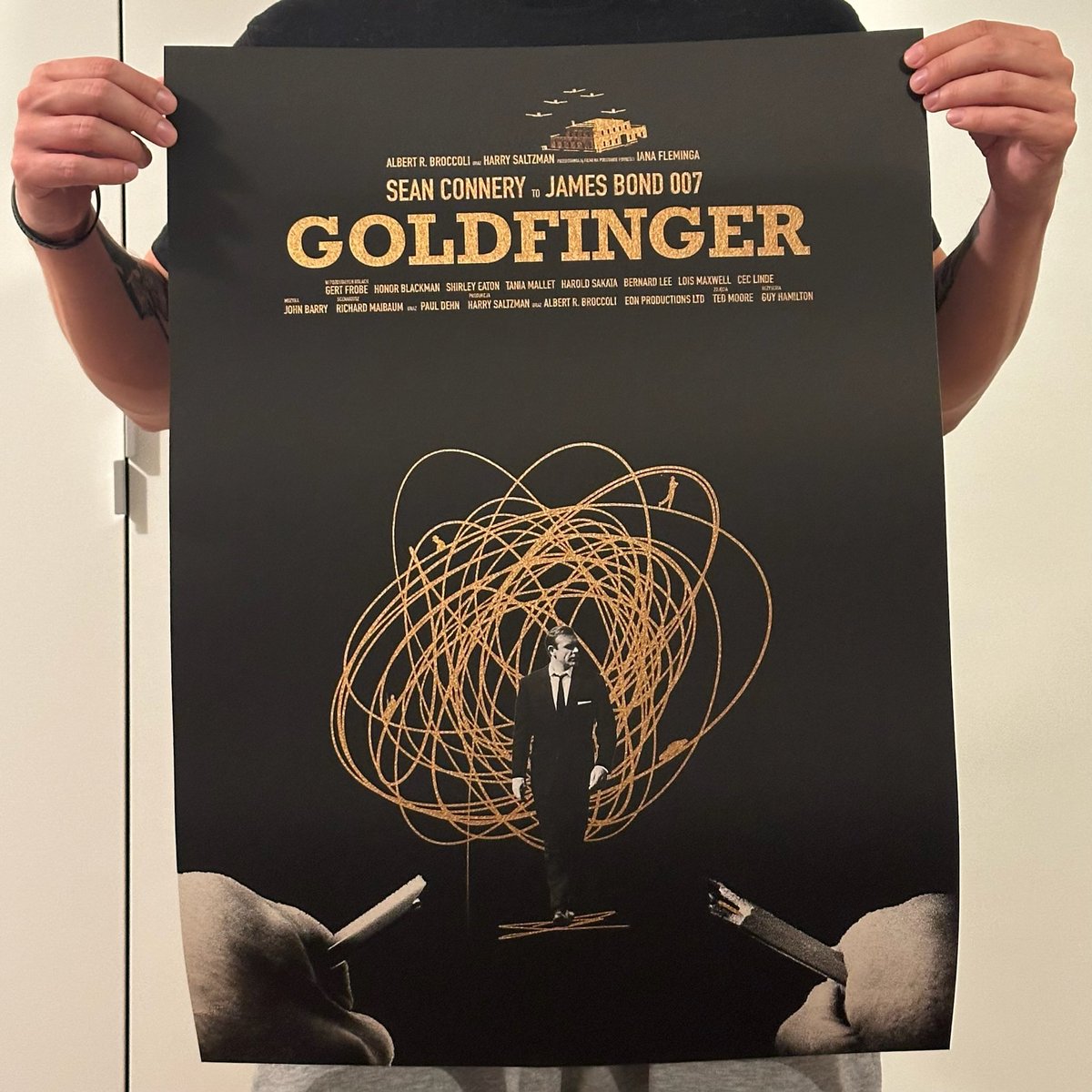 bartnikp23's tweet photo. #60yearsofgoldfinger #60ldfinger alternative movie posters by Przemek Bartnik https://t.co/4qKjg3D7aR